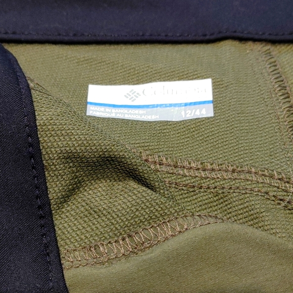 Columbia Women's Hiking Pants - Picture 4 of 5